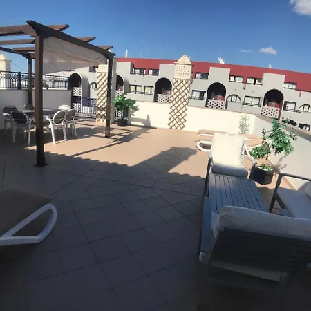 Charm T2 Al With Big Terrace * Albufeira